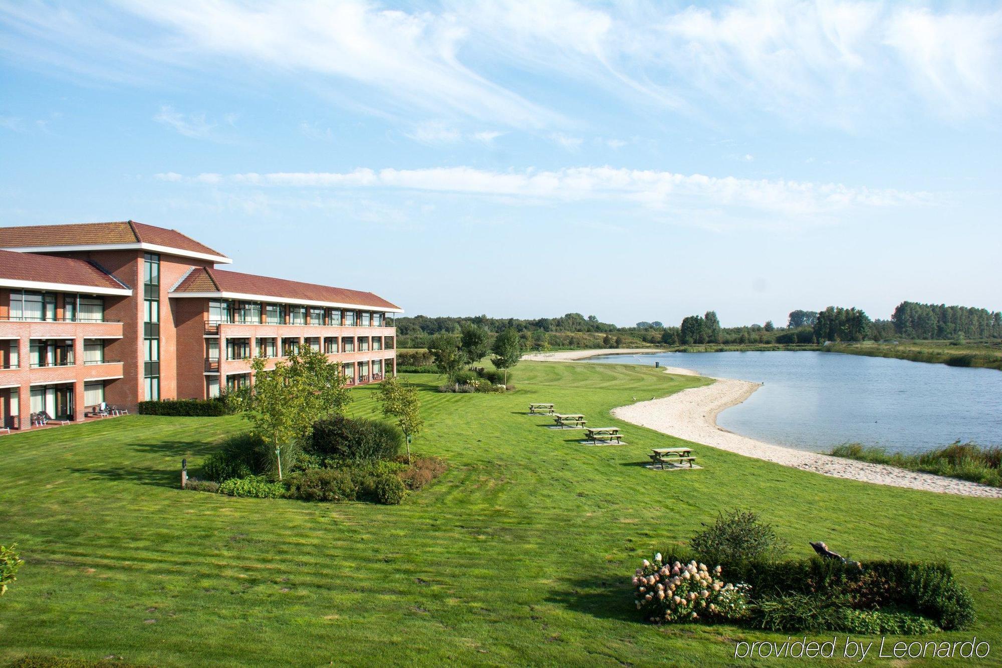 Hotel Van Der Valk Wolvega-Heerenveen Extérieur photo