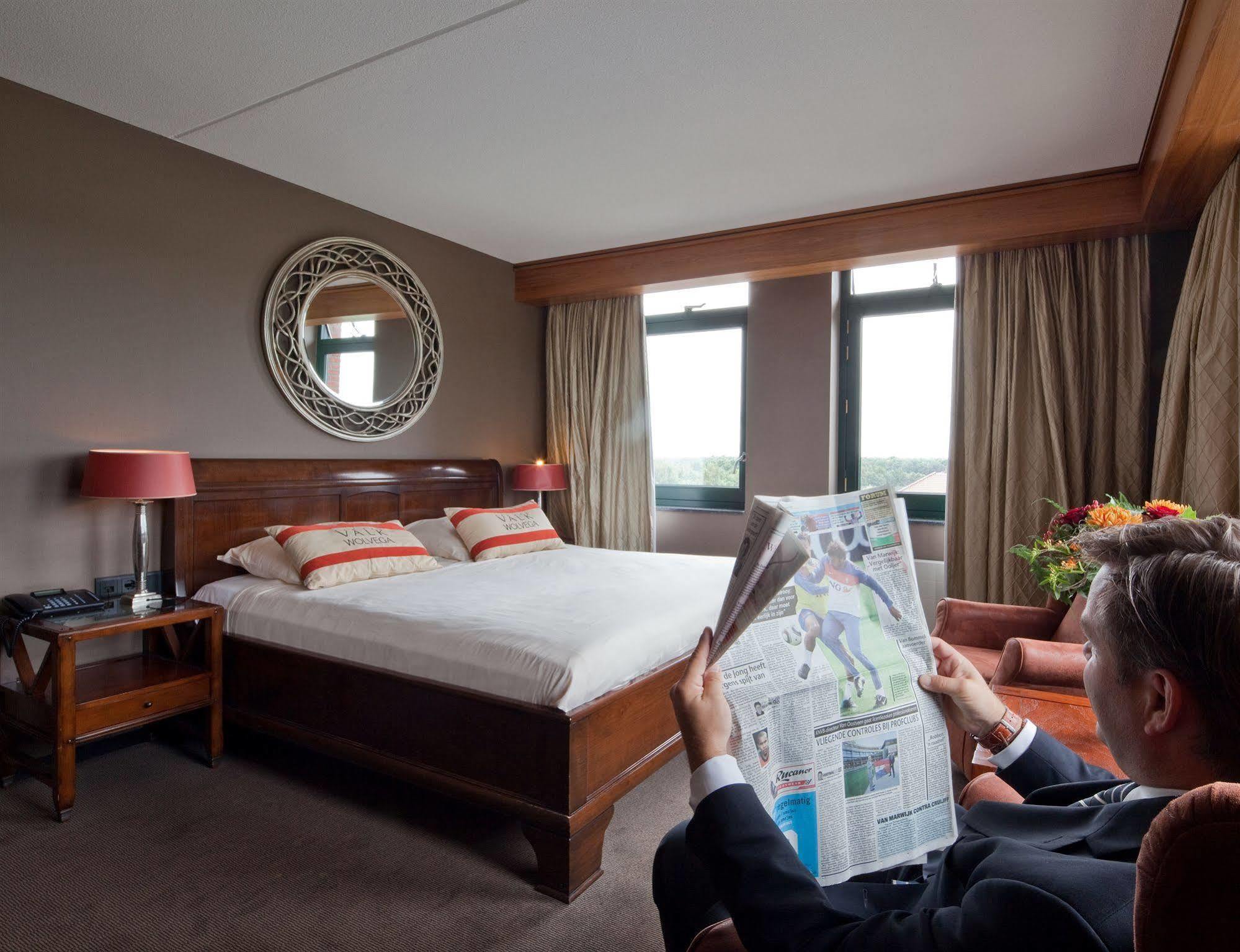 Hotel Van Der Valk Wolvega-Heerenveen Extérieur photo