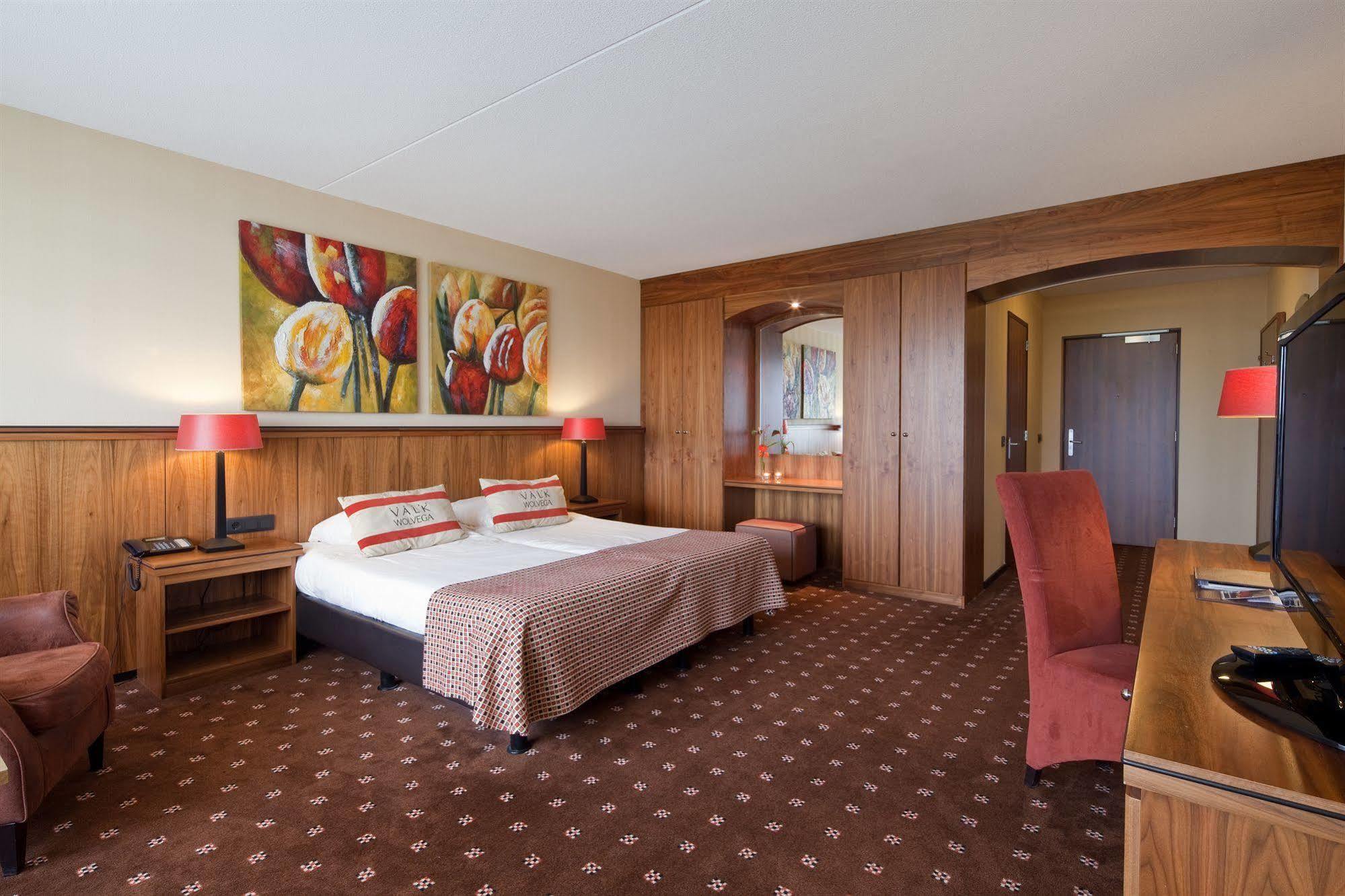Hotel Van Der Valk Wolvega-Heerenveen Extérieur photo